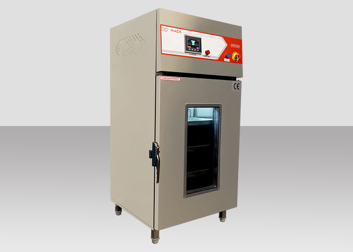bacteriological incubator