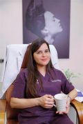Dr. Shalini Malhotra - Best Hair Transplant Surgeon in Delhi | Best Dermatologist Dwarka | Hair Transplant Doctor in Dwarka